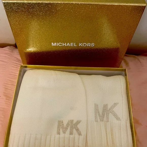 Michael Kors Cream Cable Knit Hat and Scarf Set michael kors hat set products for sale | eBay main image 2